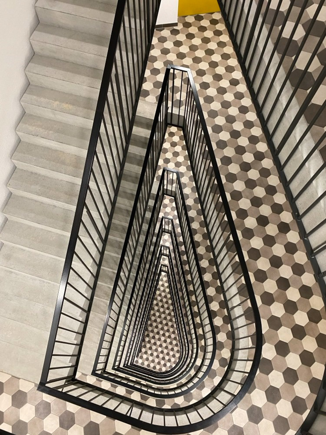 Ferreira carrelage pose de carrelage interieur escaliers